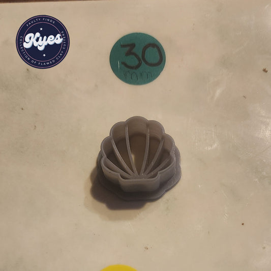 Kyes faulty finds 25mm Clam